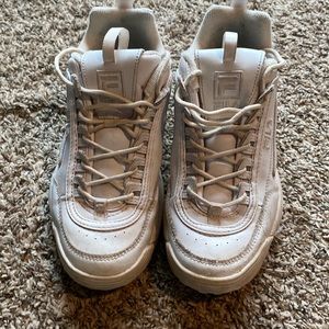 Size 8 Fila sneakers